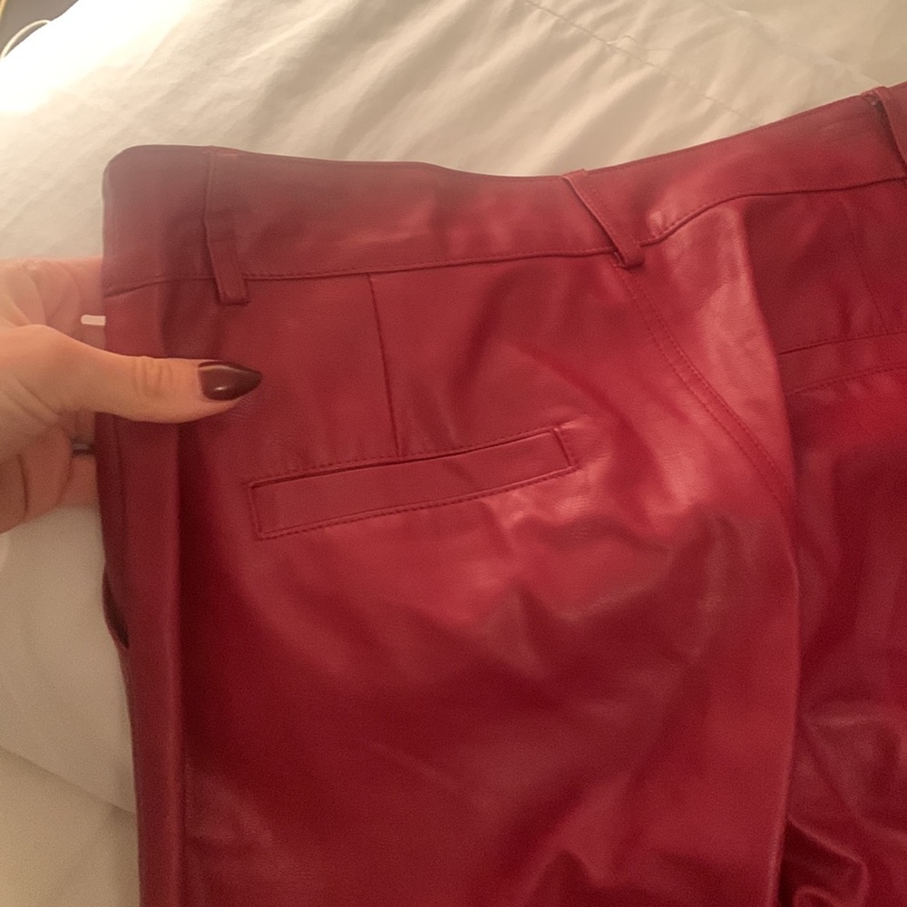 Red leather pants - Picture 5 of 7